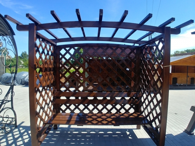 Pergola of Wood (0181)