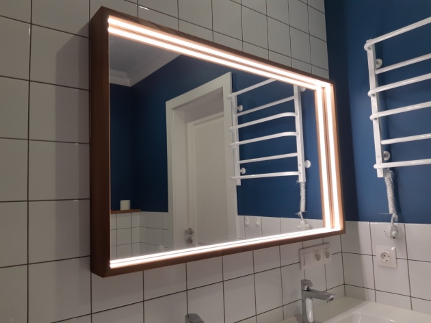 Illuminated Mirror for bathroom