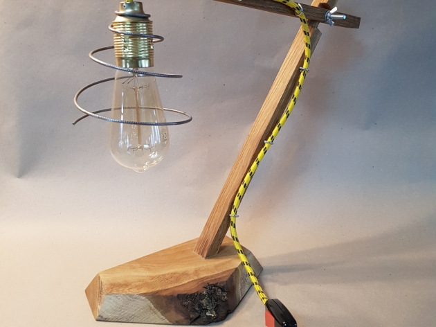 Lamp on Stand KR039