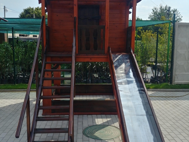 Children's Playground of Wood (009)