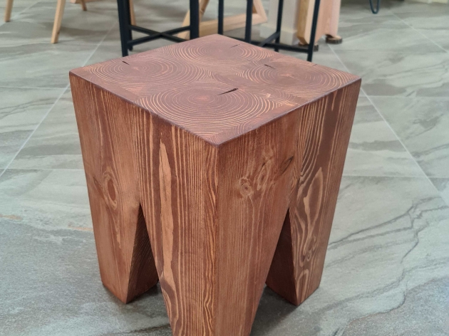 TABLE-STOOL SPILWOOD