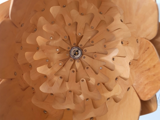 CHANDELIER CONE MEDIUM