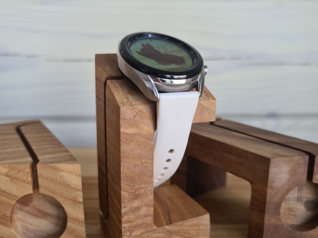 ПОДСТАВКА ПОД ЧАСЫ Apple Watch