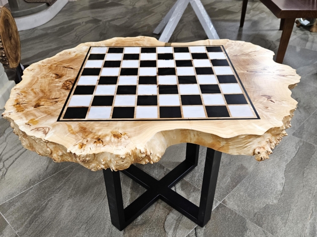ЖУРНАЛЬНЫЙ СТОЛИК CHESS