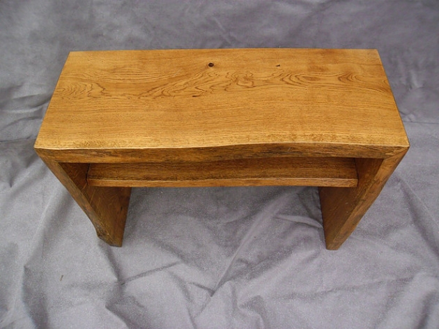 Console of Oak`s Solid 014