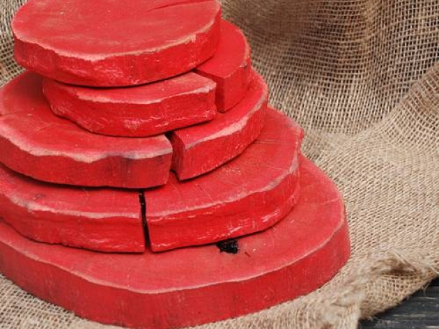SET OF RED WOOD CUTS, 5 ITEMS