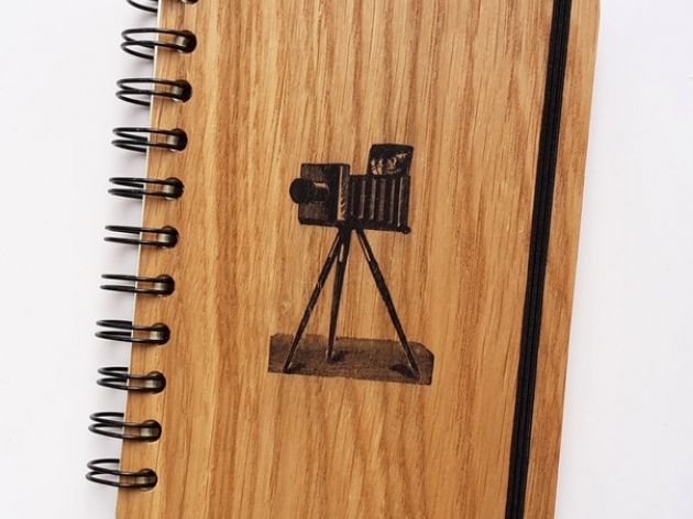 WOODEN NOTE BOOK OF A6 FORMAT