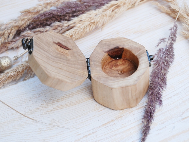 Jewelry Box of Maple NVO 038