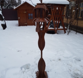 Кормушка двухсекционная