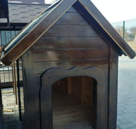 Kennel of Wood (0181)