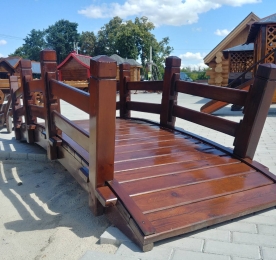 Мостик из дерева (0120)