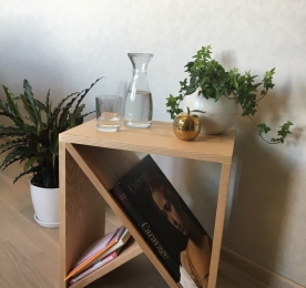 Cтолик Bedside coffee