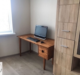 Writing Table Simple Elder