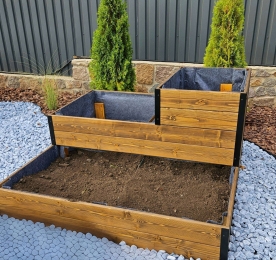Decorative Garden Beds 02
