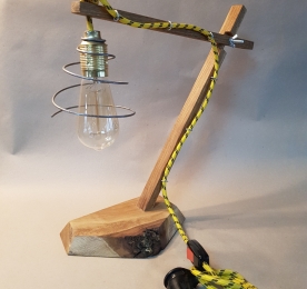 Lamp on Stand KR039