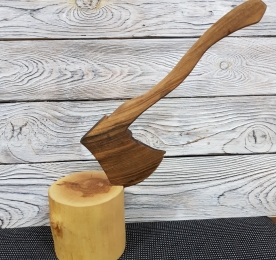DECORATIVE HATCHET ON THE STUMP