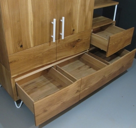 Oak cabinet  003