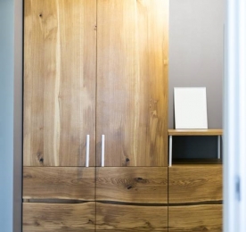 Oak cabinet  003