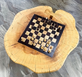 CHESS TABLE (002)