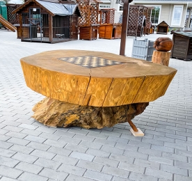 CHESS TABLE (003)