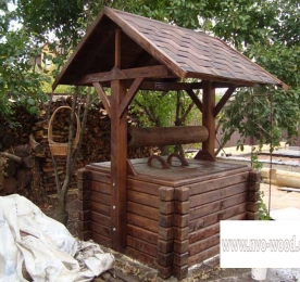 Wooden well  (0072)
