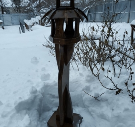 Two-Part Feeder
