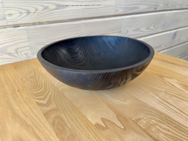Charred salad bowl of natural wood (W 003)